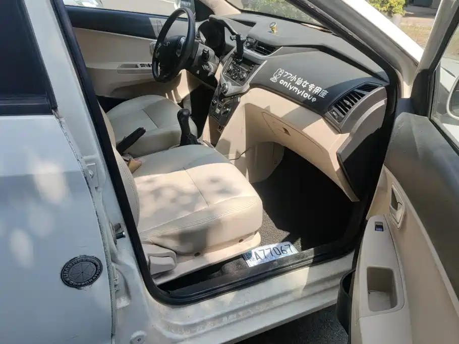 Chery Fengyun 2 — миниатюра 8