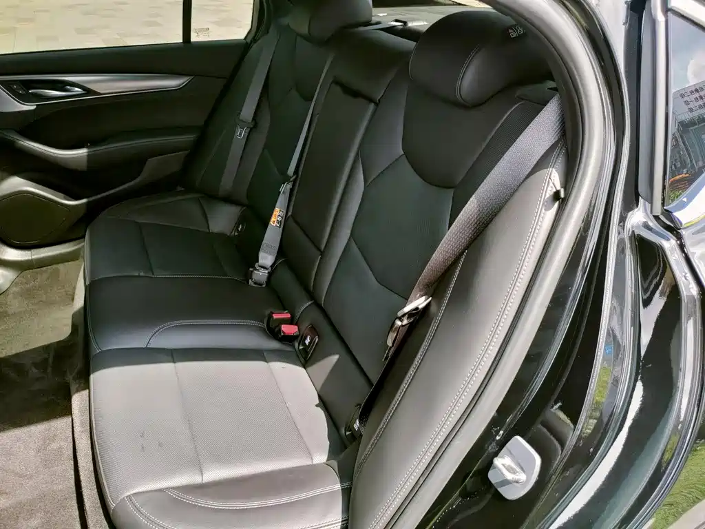 Cadillac CT5 — миниатюра 26