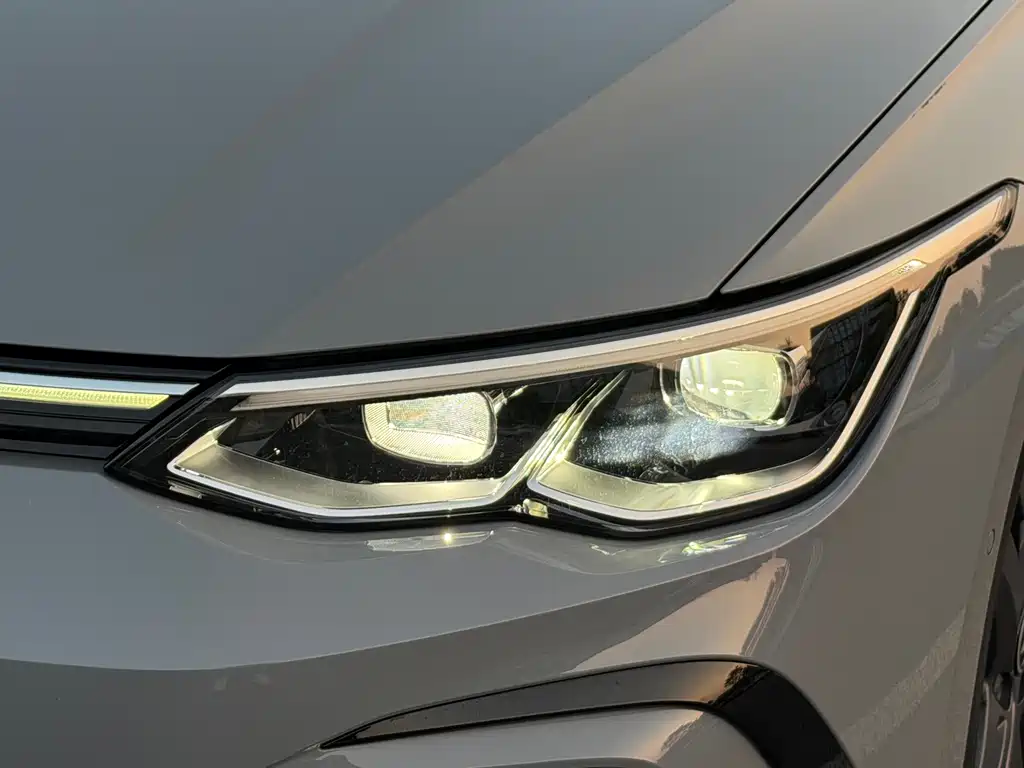 Volkswagen Golf — миниатюра 2