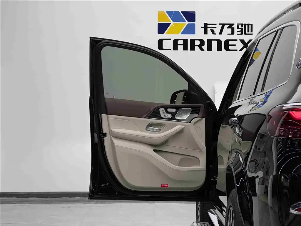 MERCEDES-BENZ MAYBACH GLS