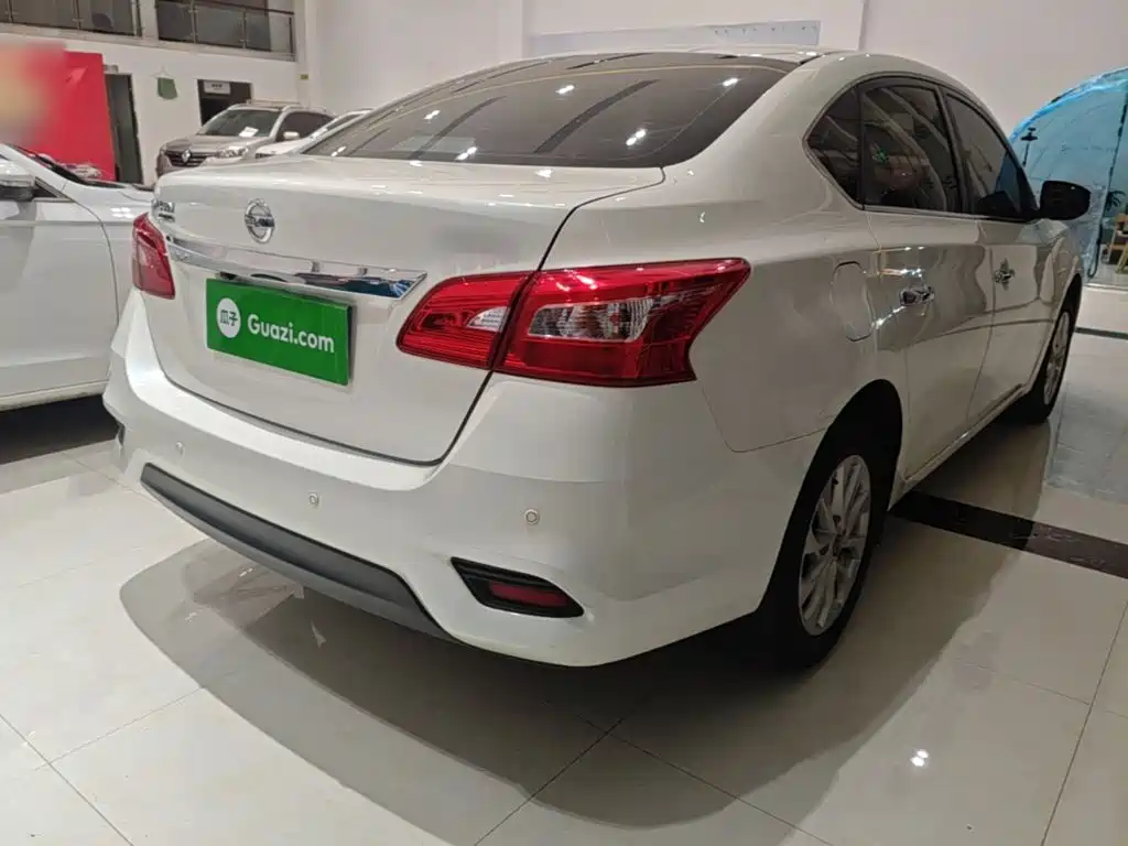 Nissan Sylphy — миниатюра 7
