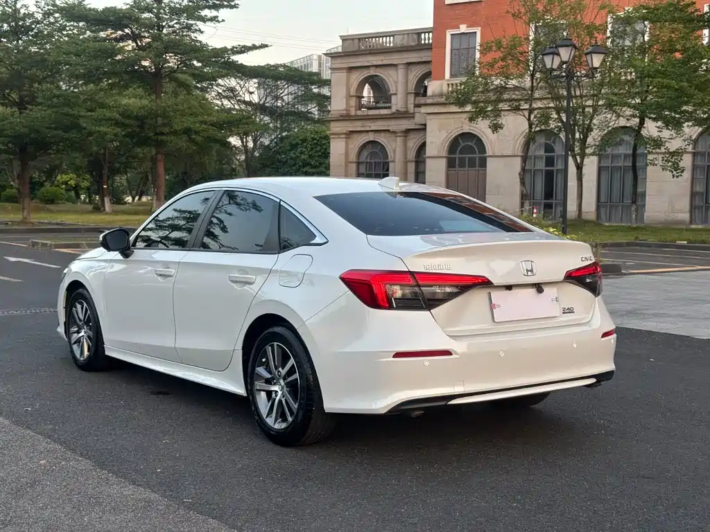 Honda Civic — миниатюра 16