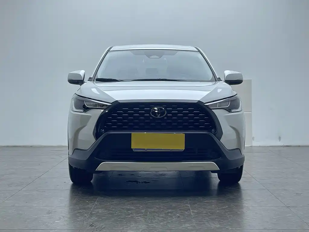 Toyota Corolla Cross — миниатюра 2