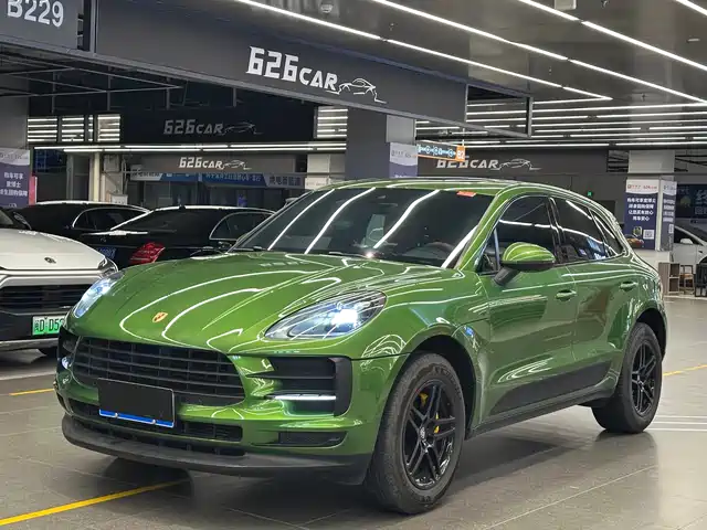 PORSCHE MACAN 2019