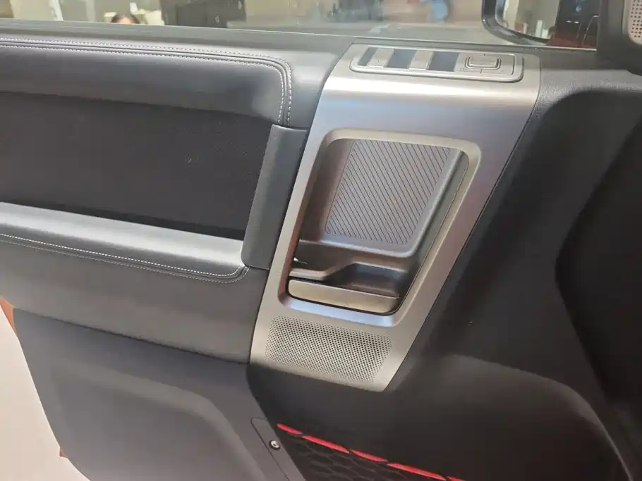 iCAR Автомобиль SuperV23 — миниатюра 7
