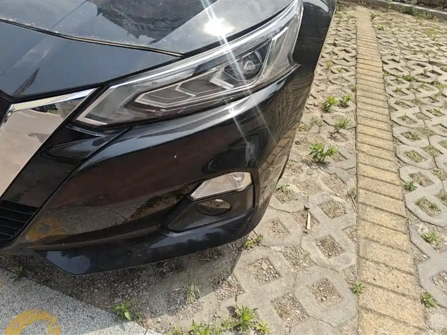 Nissan Altima 2019 2.0L XL Upper