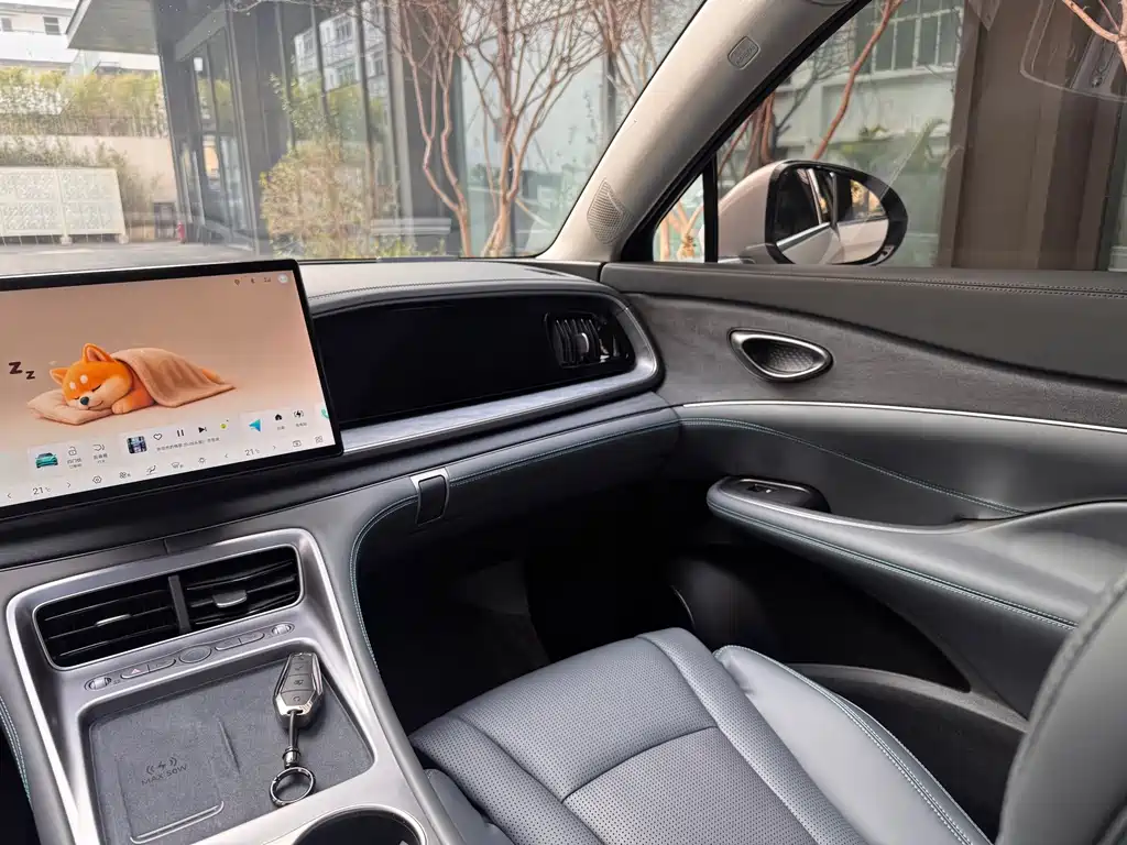 BYD SEA LION 07 DM I