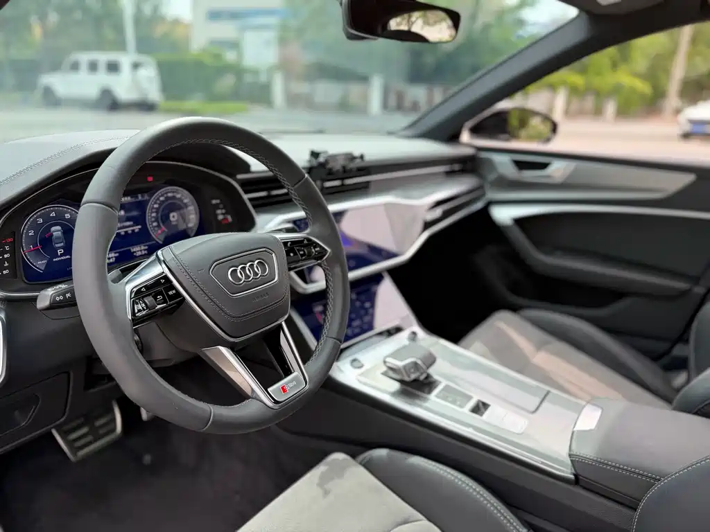 Audi A6L 2023 45 TFSI
