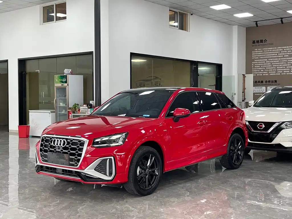 Audi Q2L 2022 35 TFSI