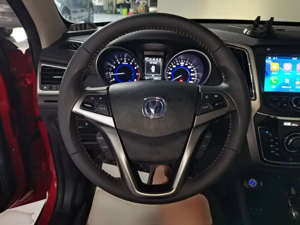 Changan CS35 — миниатюра 11