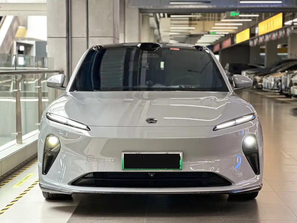 NIO ET5T — миниатюра 2