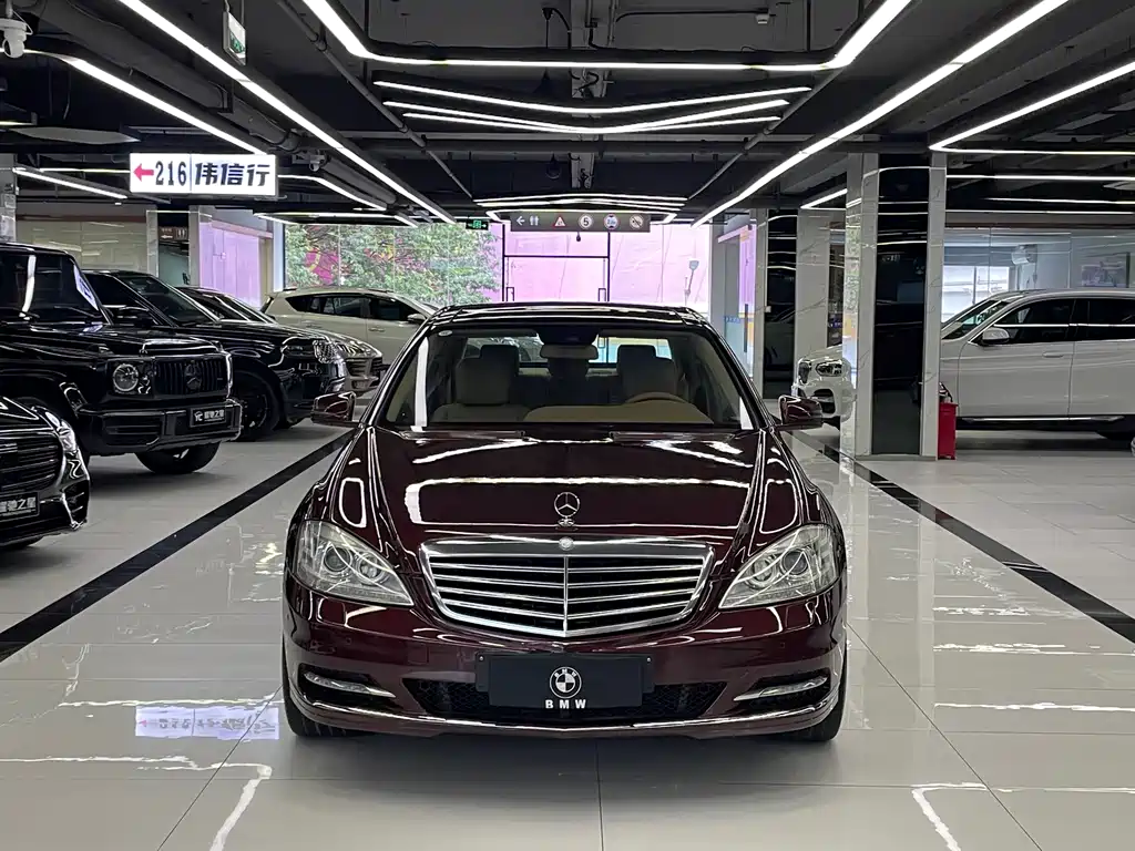 Mercedes-Benz S-Class — миниатюра 2