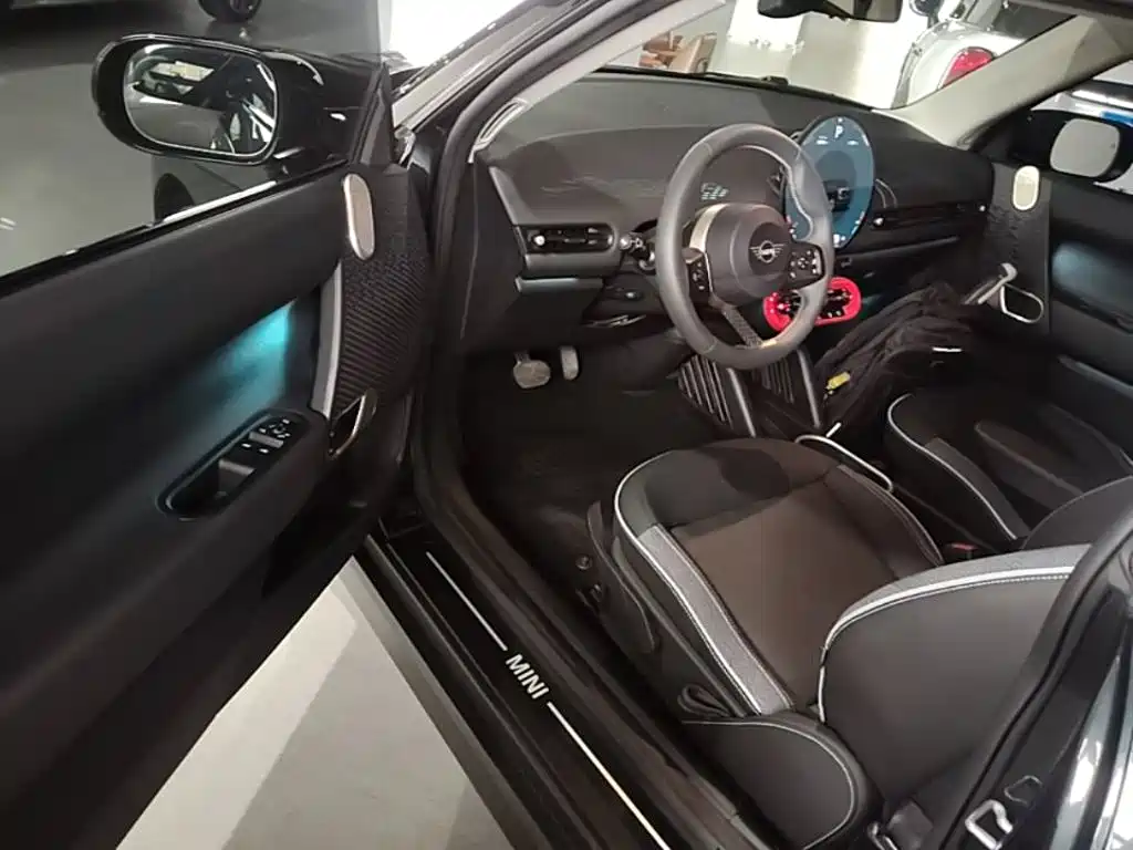 MINI MINI COOPER EV — миниатюра 16