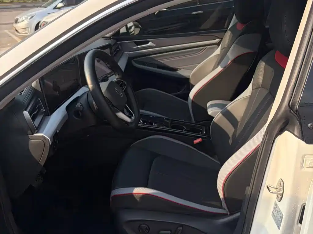 Volkswagen Lamando — миниатюра 7