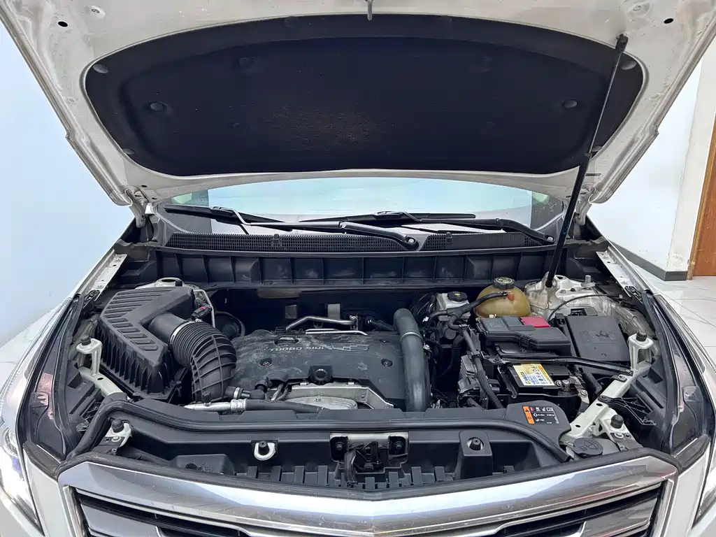 Cadillac XT5 — миниатюра 25