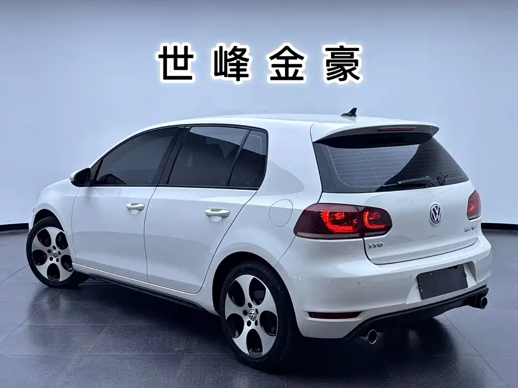 Volkswagen Golf GTI — миниатюра 22