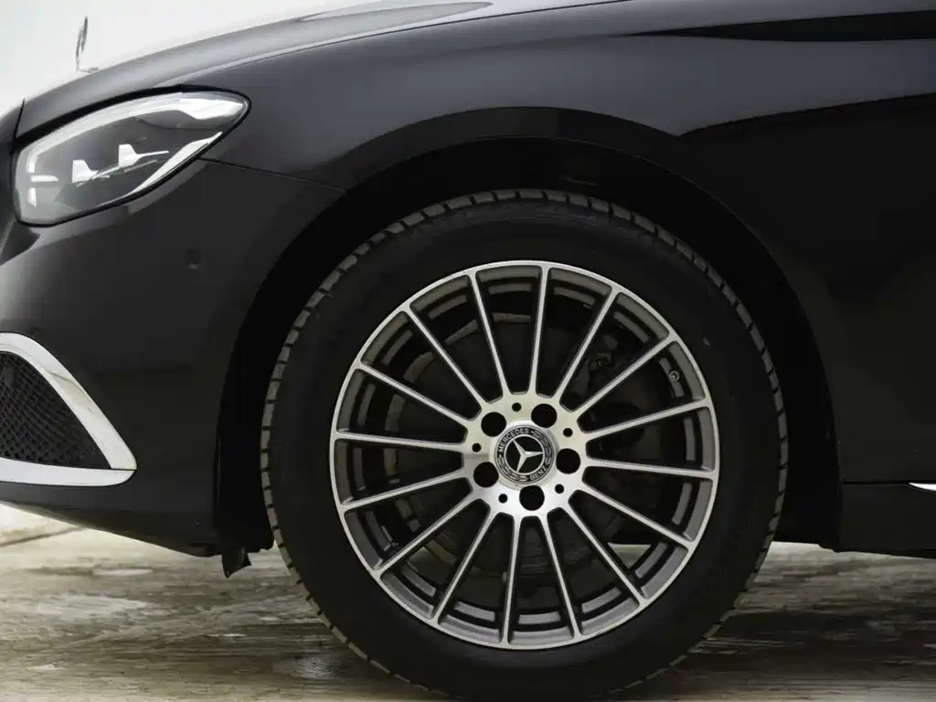 Mercedes-Benz E-Class E 2021 E 260 L 4MATIC