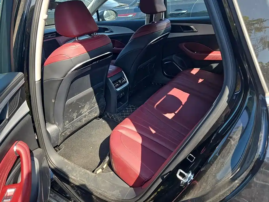 Hongqi Hongqi H5 PHEV — миниатюра 11