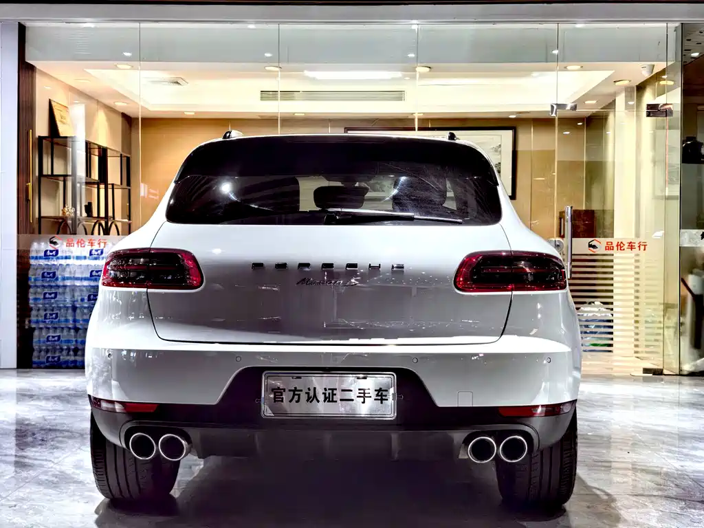 Porsche Macan — миниатюра 19