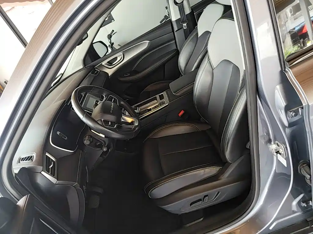 Roewe RX5 New Energy — миниатюра 15