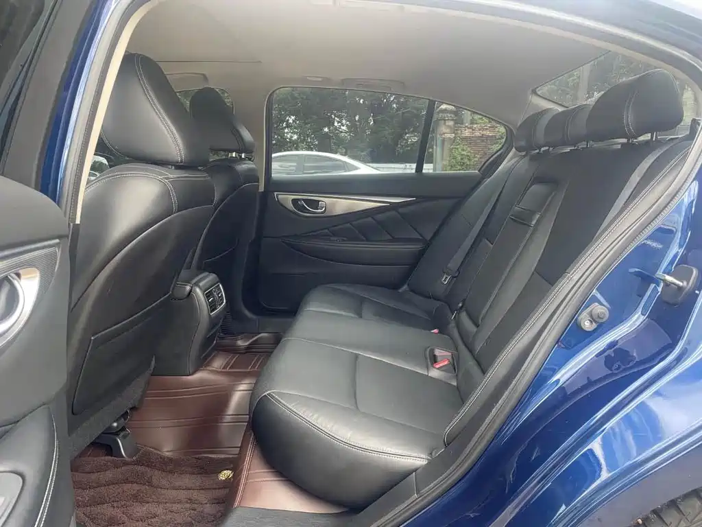 Infiniti Q50L — миниатюра 5