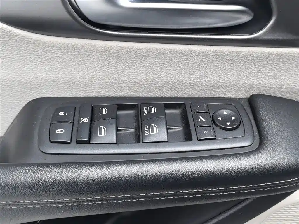 CHRYSLER DAJIALONG PHEV