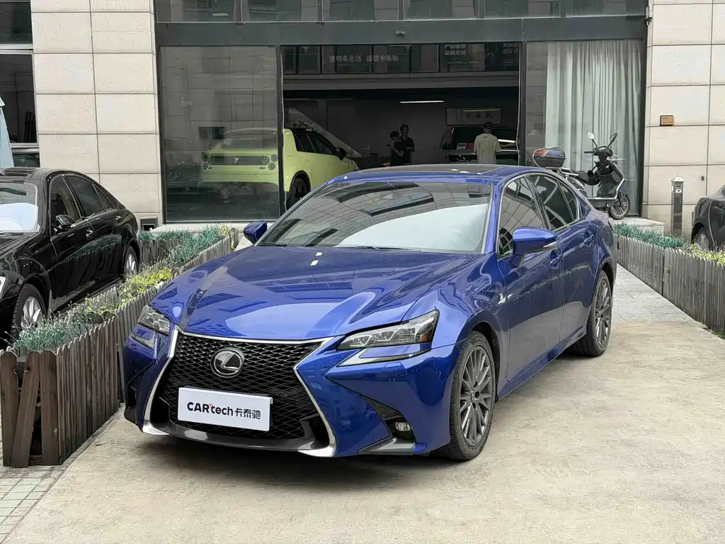 Lexus GS