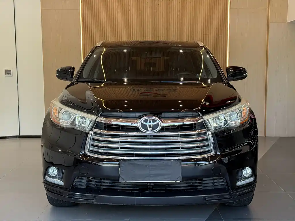 Toyota Highlander — миниатюра 2