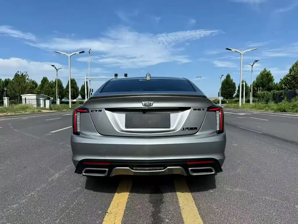 Cadillac CT5 2025 28T