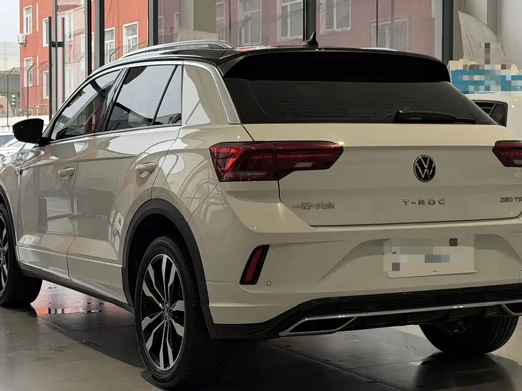 Volkswagen T-Roc — миниатюра 5