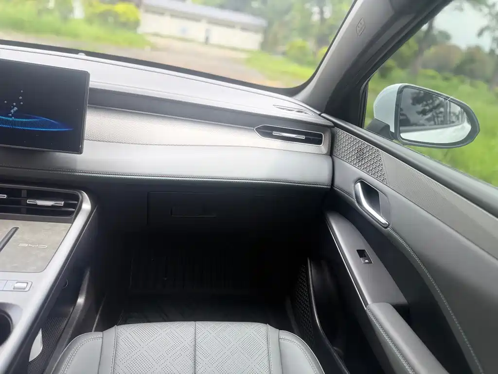 BYD Qin PLUS — миниатюра 13
