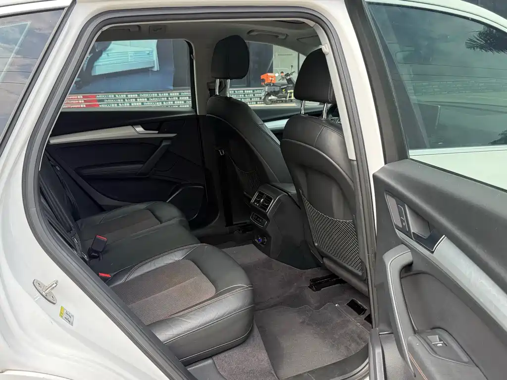Audi Q5L — миниатюра 3