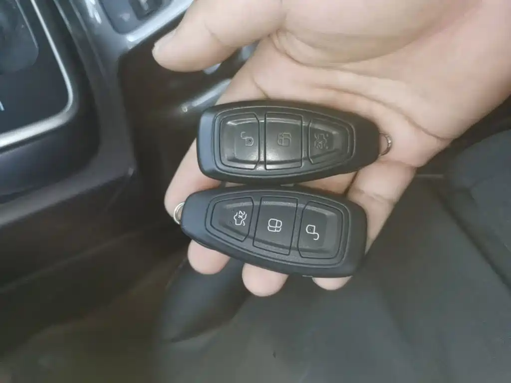 Ford Kuga — миниатюра 9