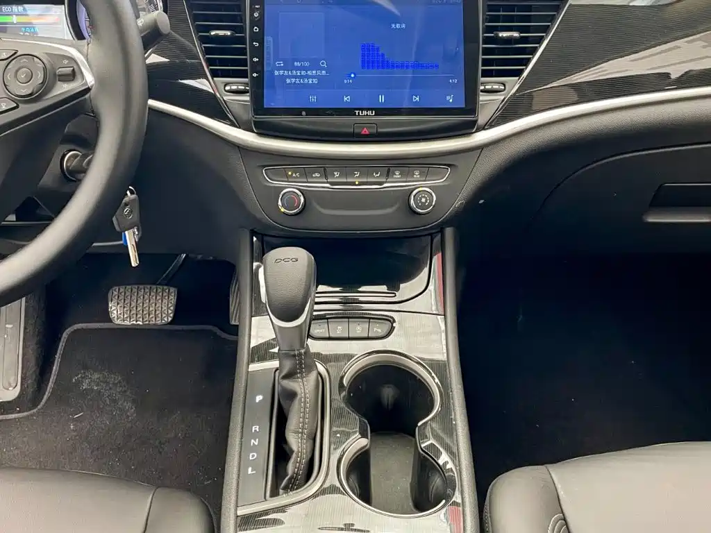 Buick Verano Sedan 20T DCT Leading Type, фото 9