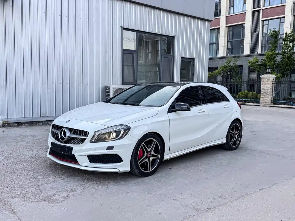 Mercedes-Benz A-Class (Import) 2014