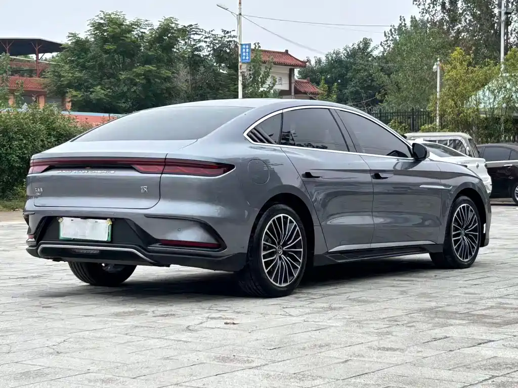 BYD Han — миниатюра 5
