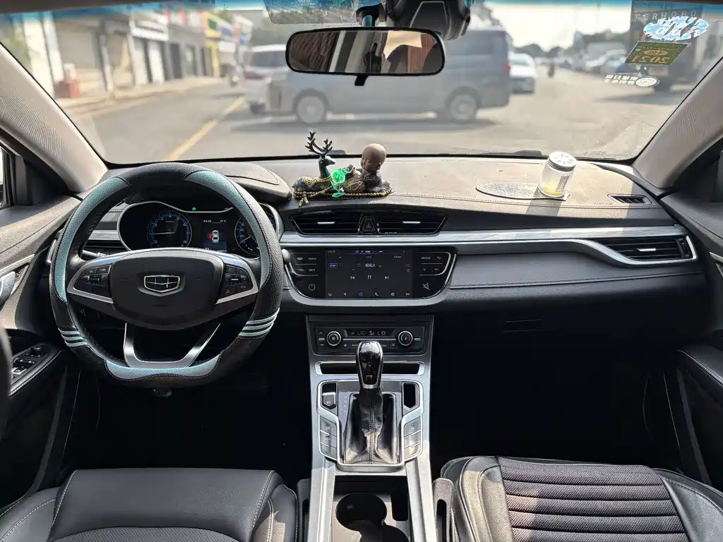 Geely Emgrand — миниатюра 14