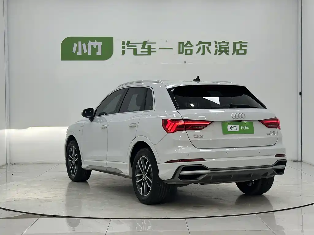 Audi Q3 2022 35 TFSI