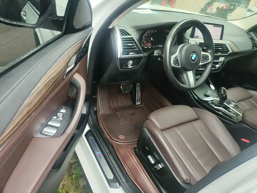 BMW X3 — миниатюра 16