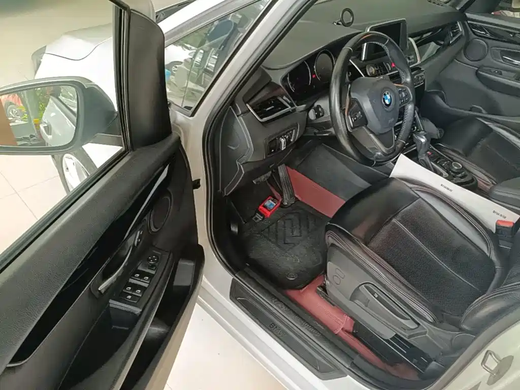 BMW 2 Series Active Tourer - фото 16
