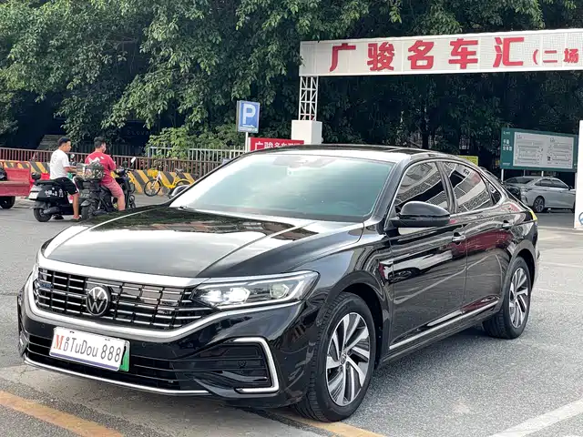 VOLKSWAGEN PASSAT NEW ENERGY 2023