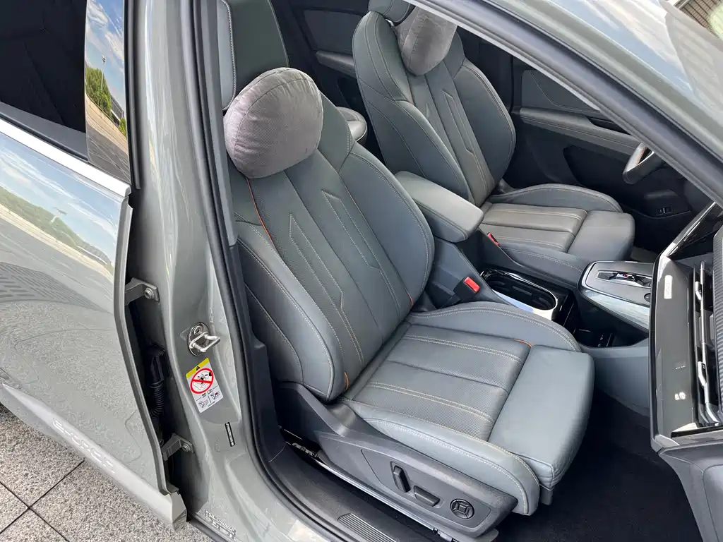 Audi Q4 e-tron — миниатюра 19