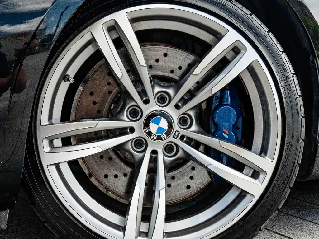 BMW M2 — миниатюра 7