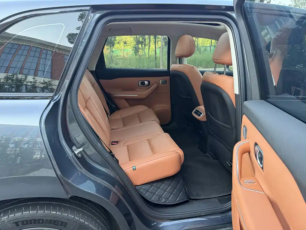 Leapmotor Leapmotor C10 — миниатюра 13