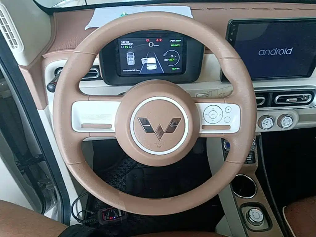 Wuling MINIEV — миниатюра 11