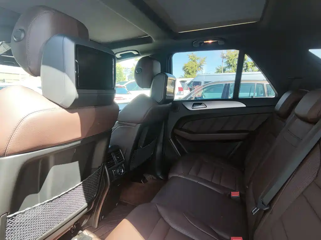 Mercedes-Benz M-Class AMG — миниатюра 12