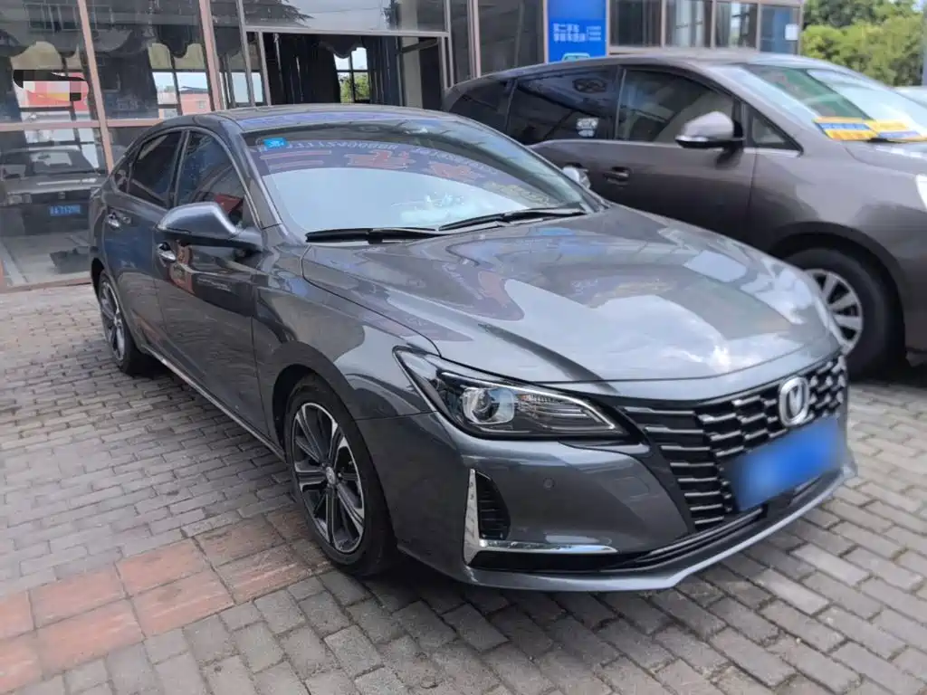 Changan CC 2022 1.5T DCT Luxury