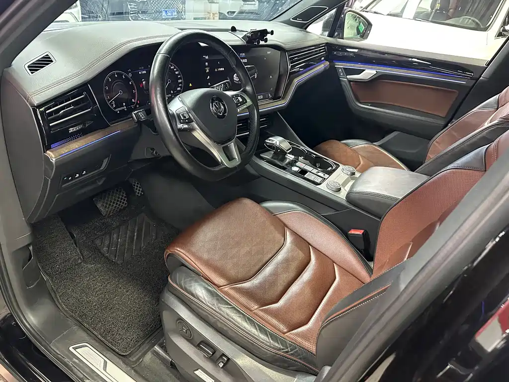 Volkswagen Touareg — миниатюра 19