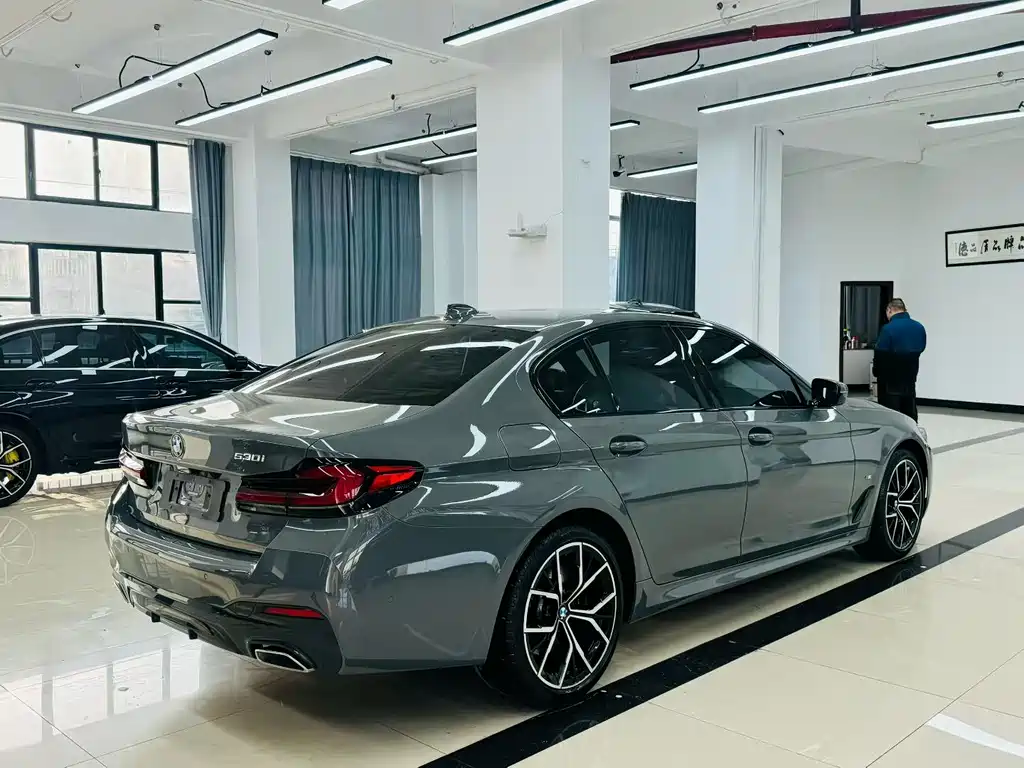 BMW 5 Series 5 2021 530i M Sport