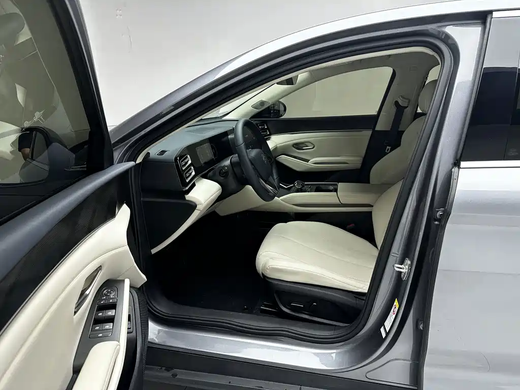 BYD Qin L — миниатюра 9